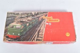 A BOXED TRI-ANG RAILWAYS OO GAUGE TRAIN SET, No.RS.36, containing EM2 class 76 locomotive '