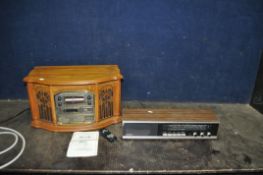 A STEEPLETONE CANTERBURY RETRO MUSIC CENTRE with remote (but no stand) (PAT pass and working but