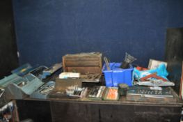 A WOODEN ENGINEERS TOOLBOX AND A COLLECTION OF AUTOMOTIVE TOOLS including King Dick and Fleetwood