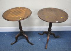 A GEORGIAN OAK TRIPOD TABLE, diameter 56cm x height 68cm, along with a tilt top tripod chess