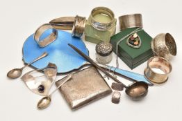 ASSORTED SILVER ITEMS, to include five silver hallmarked napkin rings, two hallmarked silver