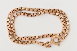 A YELLOW METAL BOX LINK BRACELET, fitted with a spring clasp, stamped 9ct, length 210mm, approximate