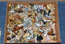 A BOX OF ASSORTED MOSTLY ANIMAL THEMED WADE WHIMSIES to include approximately one hundred and