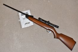 A WEBLEY & SCOTT EXCEL .22 CAL / 5.5MM AIR RIFLE, serial number 828929, 17'' break barrel, fitted
