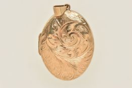 A 9CT GOLD LOCKET, oval form locket with scrolling acanthus detail, fitted with a tapered bail,