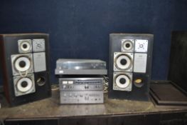 A VINTAGE SANSUI COMPONENT HI FI, comprising a SR-222 turntable, an AU4400 amplifier and a SU4400