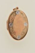 A BOXED 9CT GOLD OVAL LOCKET PENDANT, oval locket decorated with white metal flowers, fitted with