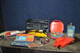 A COLLECTION OF AUTOMOTIVE TOOLS including a Halfords trolley jack in case, an Elora socket set,