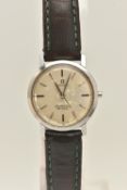 AN 'OMEGA' SEAMASTER DE VILLE LADIES WRISTWATCH, hand wound movement, round dial signed 'Omega',