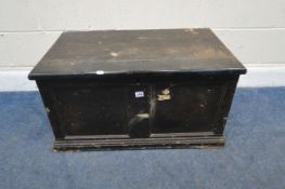 A 20TH CENTURY PAINTED PINE BLANKET CHEST, with twin metal handles, width 80cm x depth 49cm x height