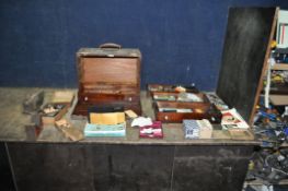 A WOODEN ENGINEERS TOOLBOX CONTAINING MARKING AND MEASURING EQUIPMENT including micrometers, depth