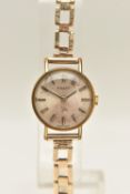 A LADIES TISSOT WRISTWATCH WITH A 9CT GOLD BRACELET, quartz movement, round dial signed 'Tissot',