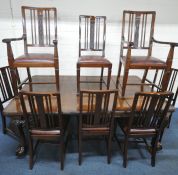 AN EDWARDIAN MAHOGANY WIND OUT DINING TABLE, with two additional leaves, raised on cabriole legs,