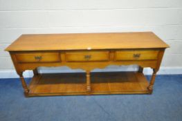 A TITCHMARSH AND GOODWIN STYLE GEORGIAN STYLE OAK DRESSER BASE, with