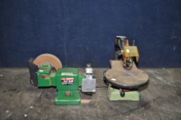 A WOODWISE VARIABLE SPEED SCROLL SAW with a 16 1/2in throat (PAT pass and working) along with a