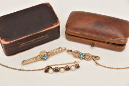 THREE 9CT GOLD AND YELLOW METAL BAR BROOCHES, the first a yellow gold Claddagh brooch set with a