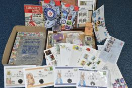 COLLECTION OF STAMPS IN A WOODEN BOX AND ENVELOPE WITH SOME ODDS OF GB MINT AND 4 X BEATRIX POTTER