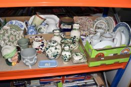 TWO BOXES AND LOOSE CERAMICS to include a group of Masons 'Chartreuse' items comprising a