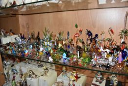 A LARGE COLLECTION OF ASSORTED LAMP WORK ANIMALS to include approximately seventy assorted animals