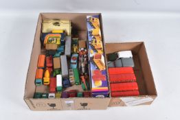 A QUANTITY OF BOXED AND UNBOXED ASSORTED DIECAST VEHICLES, to include unboxed Corgi Toys Chitty