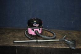 A NUMATIC HET160-11 HETTY 160 VACUUM CLEANER (PAT pass and working)