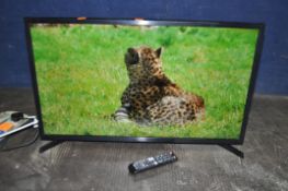 A SAMSUNG UE32T5300AK 32in SMART TV, with remote (PAT pass and working)