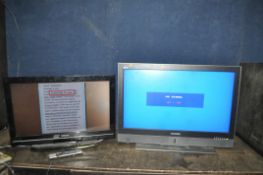 A TOSHIBA 32BV500B 32in TV with remote and a Grundig 37in analogue TV WITHOUT remote (both PAT