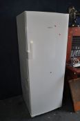 A BOSCH GSD26410GB LARDER FREEZER width 60cm, depth 60cm, height 156cm (PAT pass and working at -