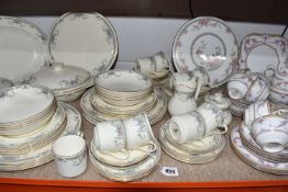 A COLLECTION OF ROYAL DOULTON AND ROYAL WORCESTER TEA AND DINNER WARE comprising a large