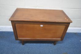 A MID-CENTURY TEAK BLANKET CHEST, raised on tapered legs, width 89cm x depth 43cm x height 70cm,