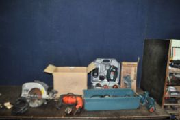 A COLLECTION OF POWER TOOLS including a Parkside circular saw, a Clip-Pet trimmer, a Black and