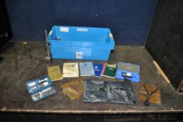 A TRAY CONTAINING ENGINEERS MARKING AND TEST EQUIPMENT including a Moore and Wright caliper and
