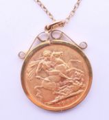 A 1900 sovereign pendant on a 9 ct gold chain. Pendant 2.3 cm diameter, chain 60 cm long. 12.