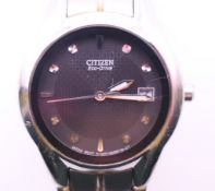 A Citizen Eco-Drive ladies wristwatch. Dial 2.5 cm diameter.