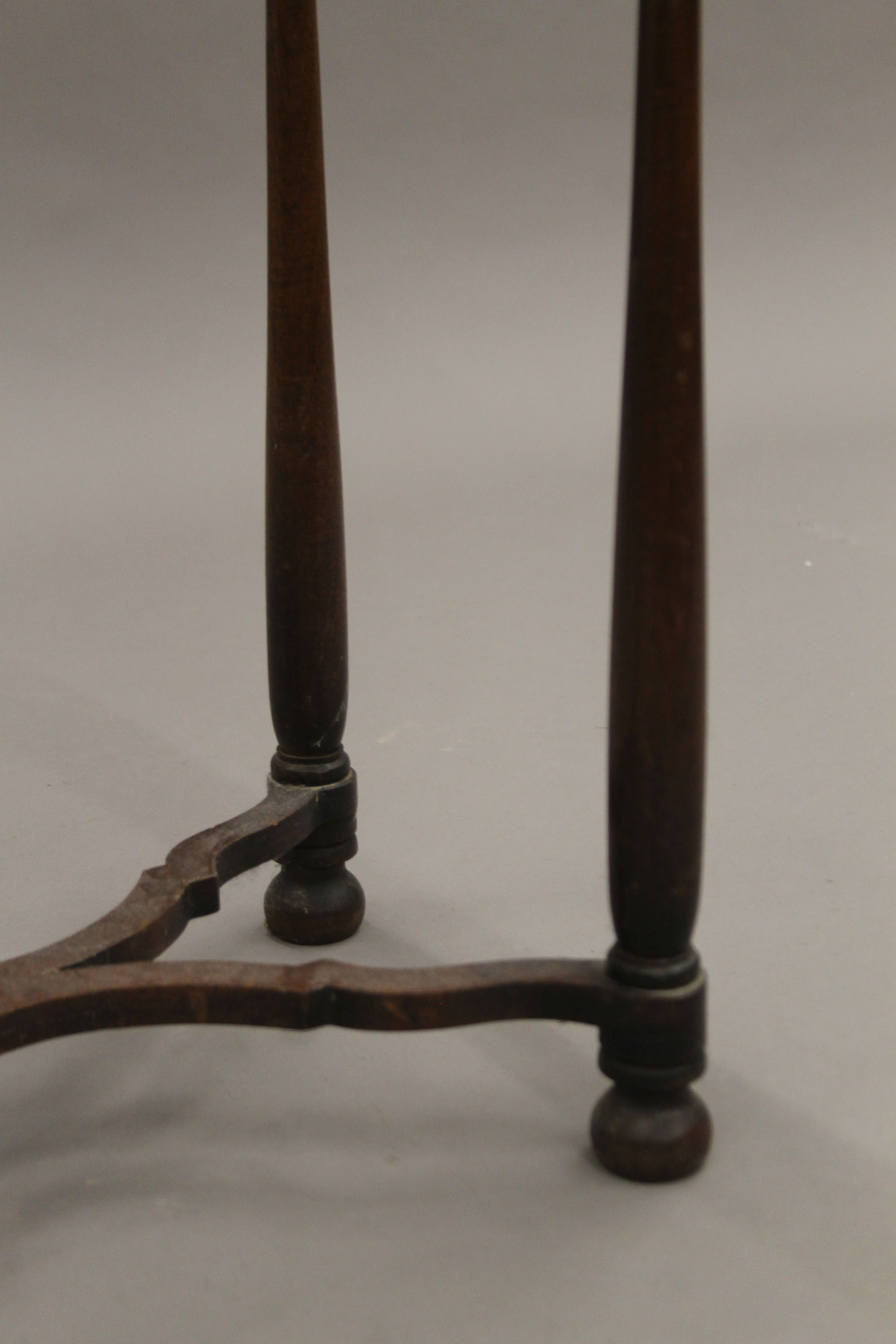 A Victorian mahogany two-drawer side table. 38 cm wide. - Image 5 of 5