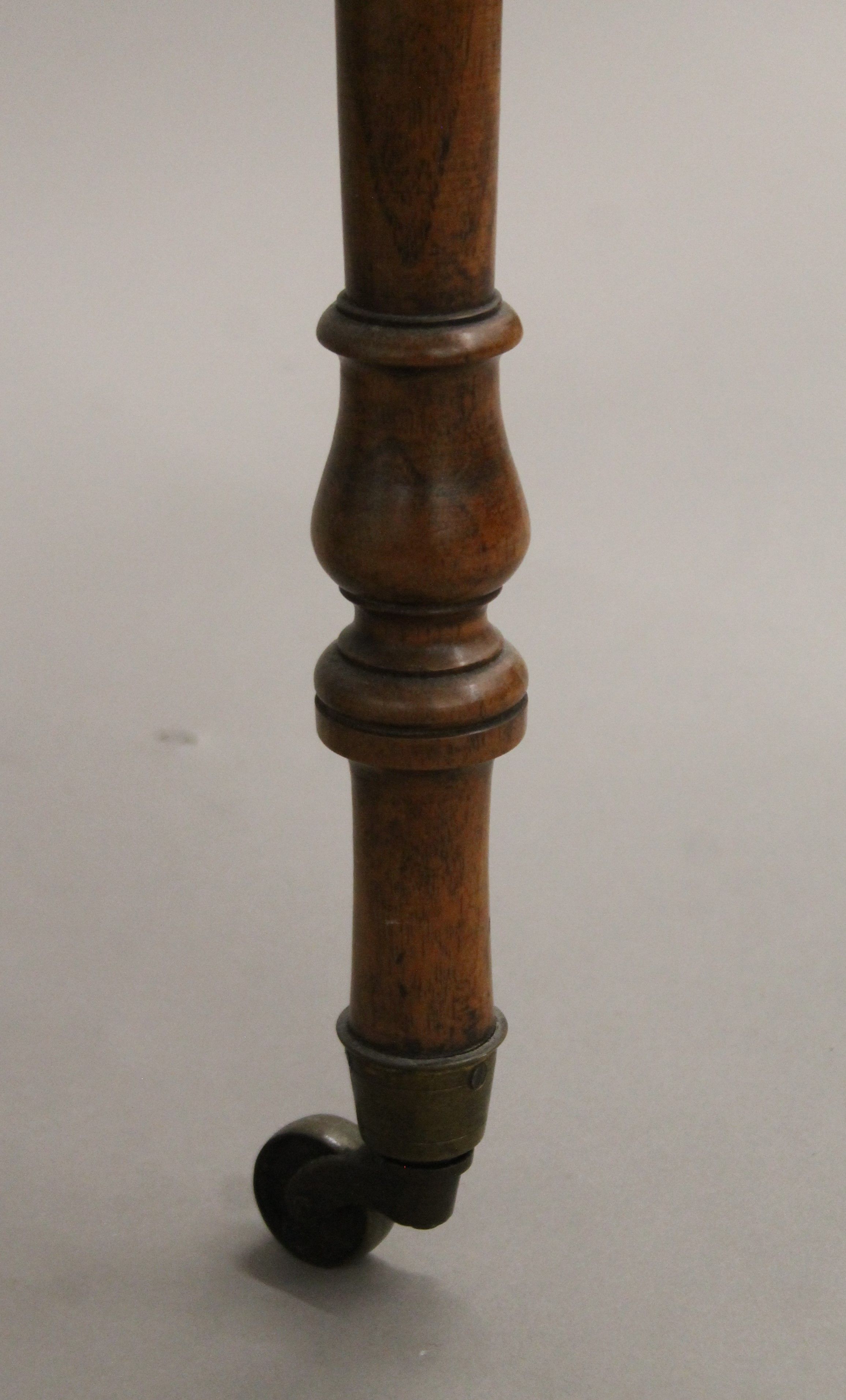 A Victorian burr walnut Sutherland table. 17 cm wide with flaps down. - Image 6 of 6
