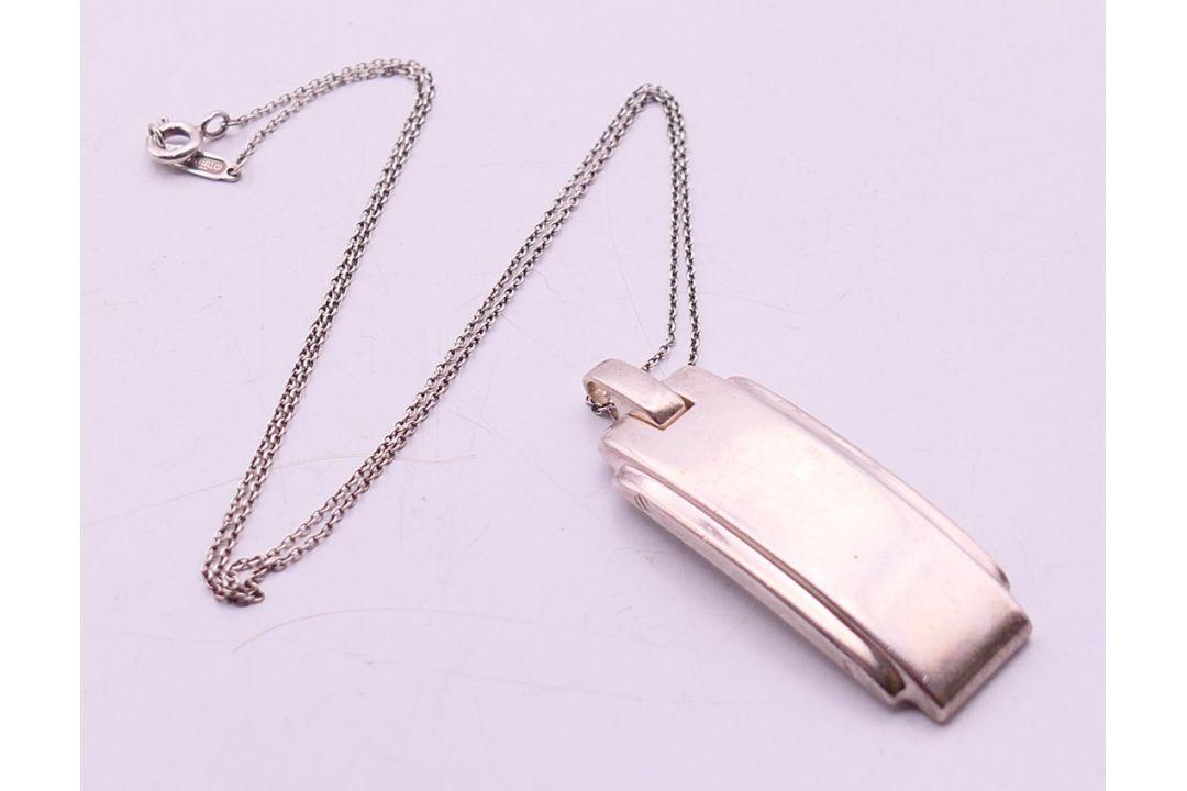 A quantity of 925 silver jewellery, to include a bangle, a multi-stone bracelet, two rings, - Image 17 of 23