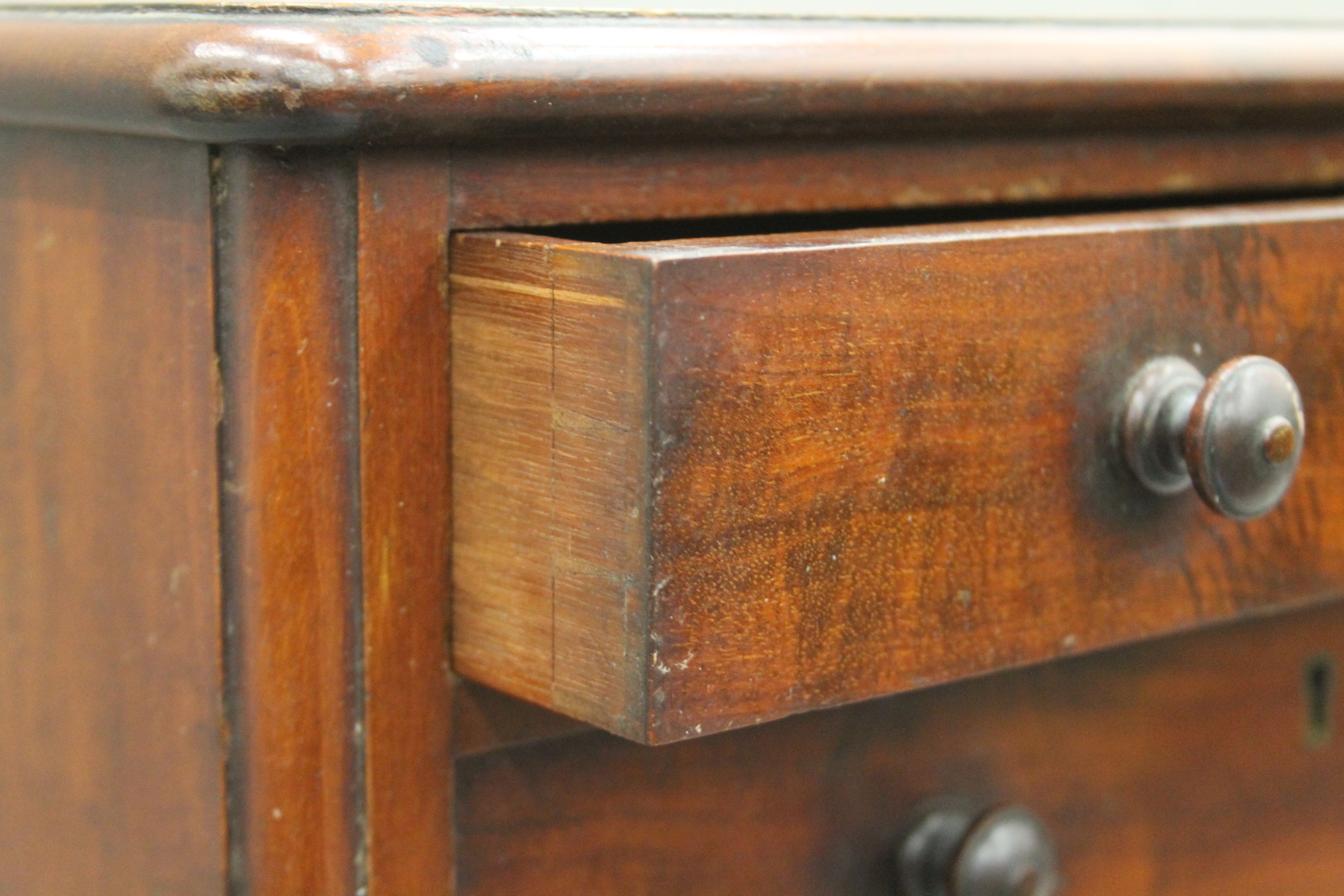 A Victorian mahogany two-drawer side table. 38 cm wide. - Image 4 of 5