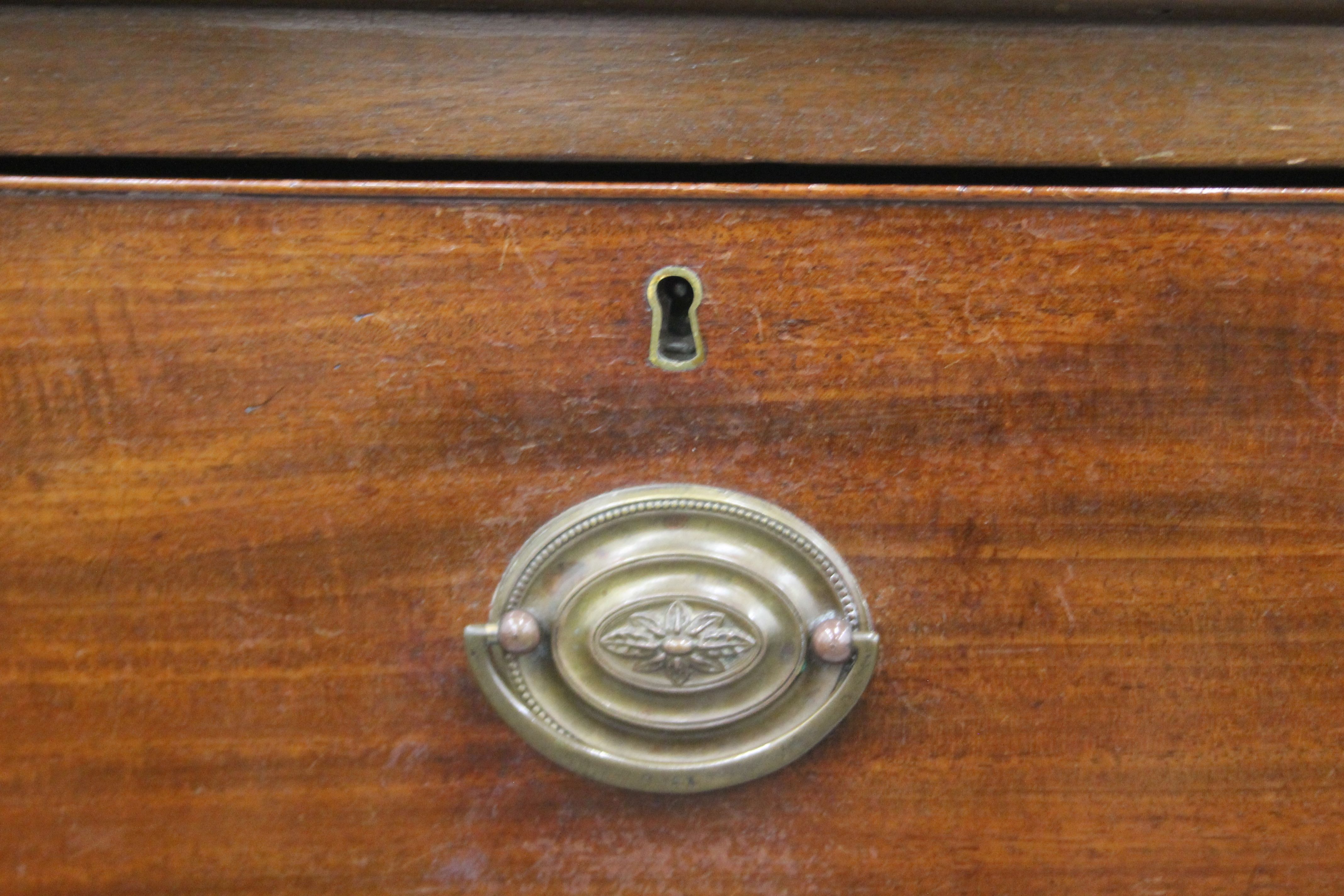 A 19th century mahogany bow-front chest of drawers. 103.5 cm wide. - Image 7 of 10