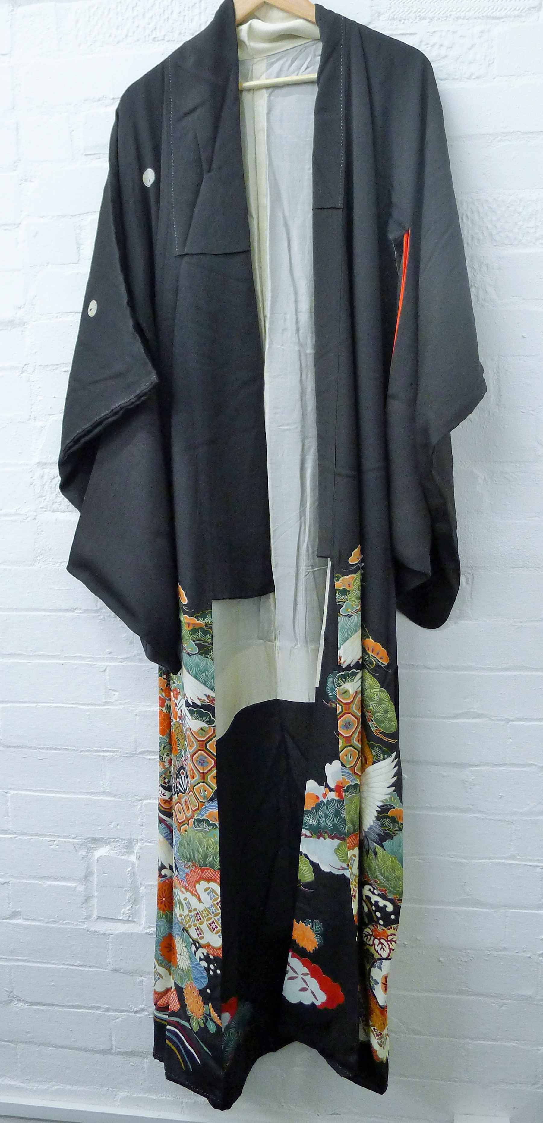 A quantity of various Japanese silk kimonos, shoes, etc. - Image 2 of 18