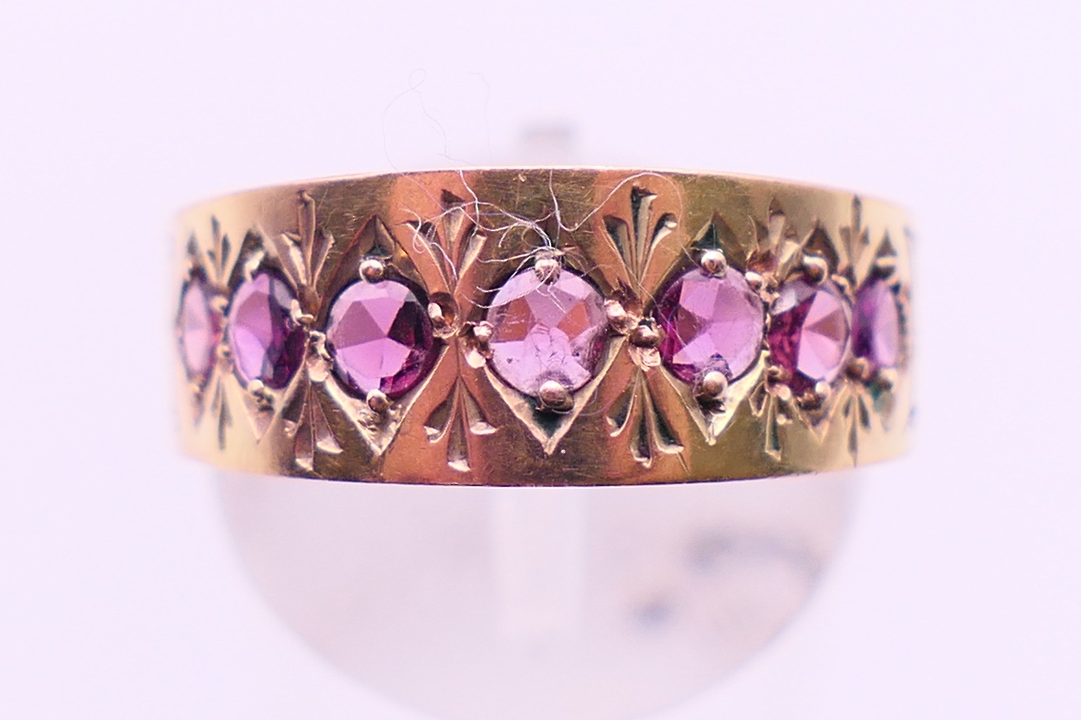 Six 9 ct gold dress rings. 21.2 grammes total weight. - Image 19 of 26