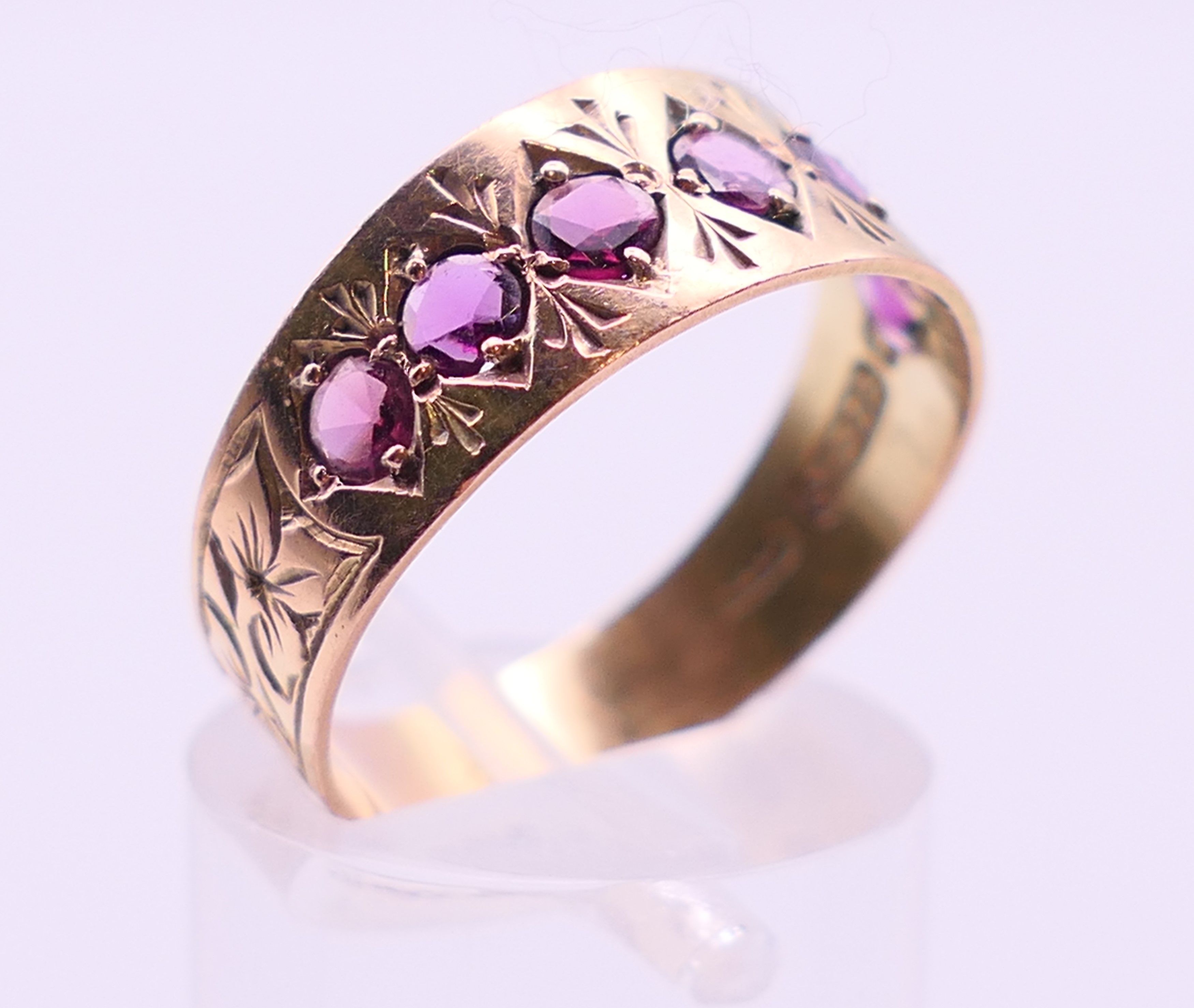 Six 9 ct gold dress rings. 21.2 grammes total weight. - Image 20 of 26
