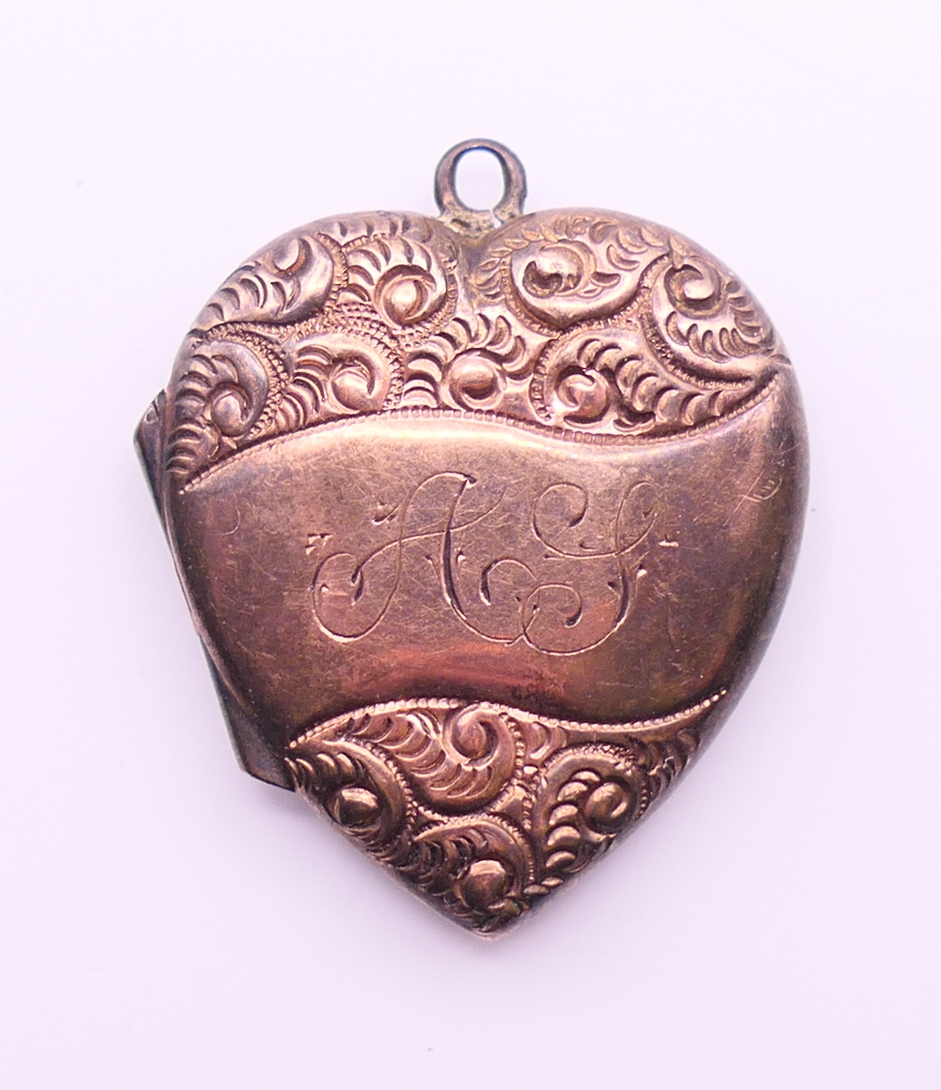 Two Victorian lockets. - Image 6 of 10