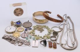A quantity of various silver and other jewellery, to include necklaces, earrings,
