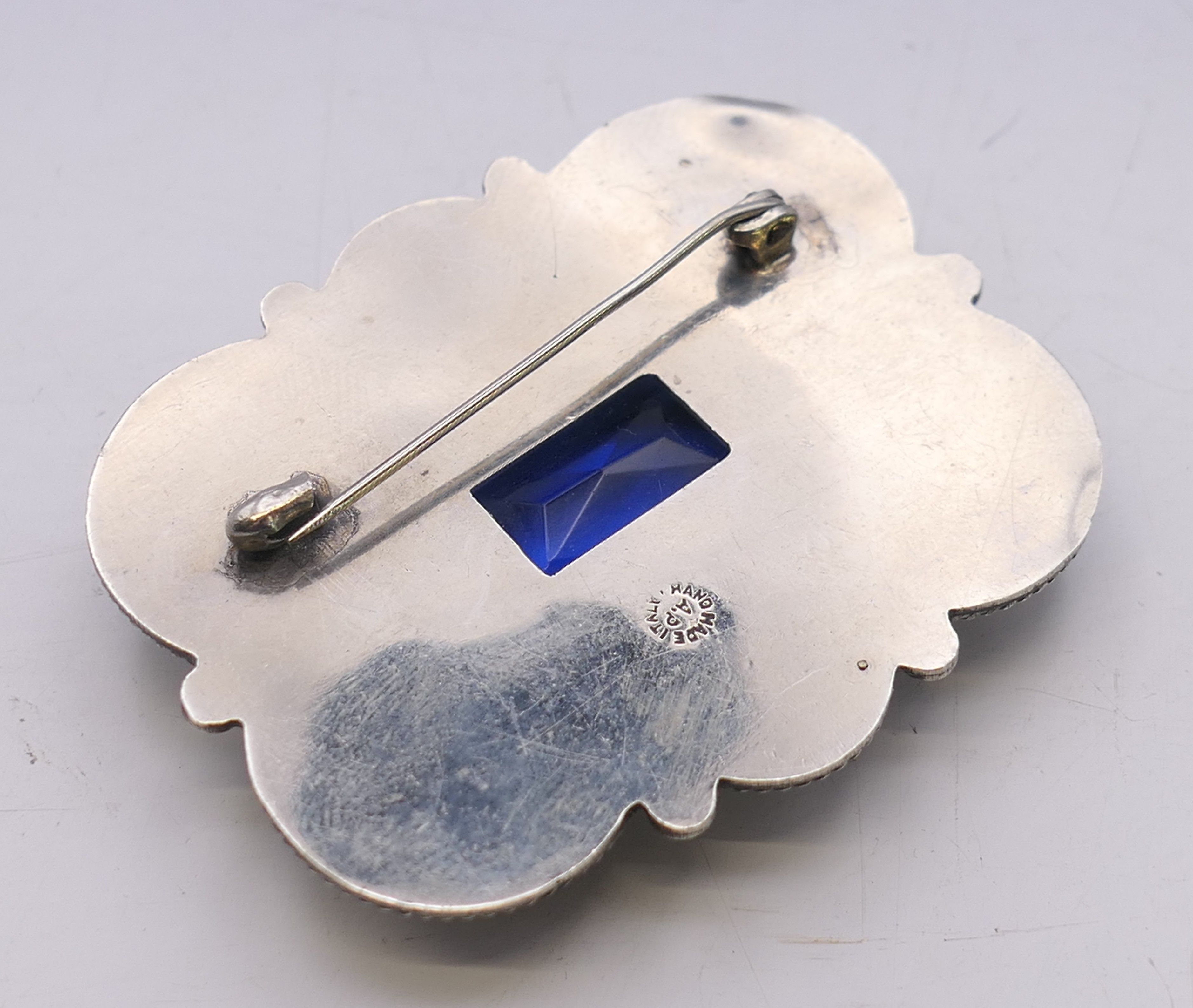 An Italian silver brooch with blue central stone. 5.25 cm x 4.5 cm. - Image 3 of 4