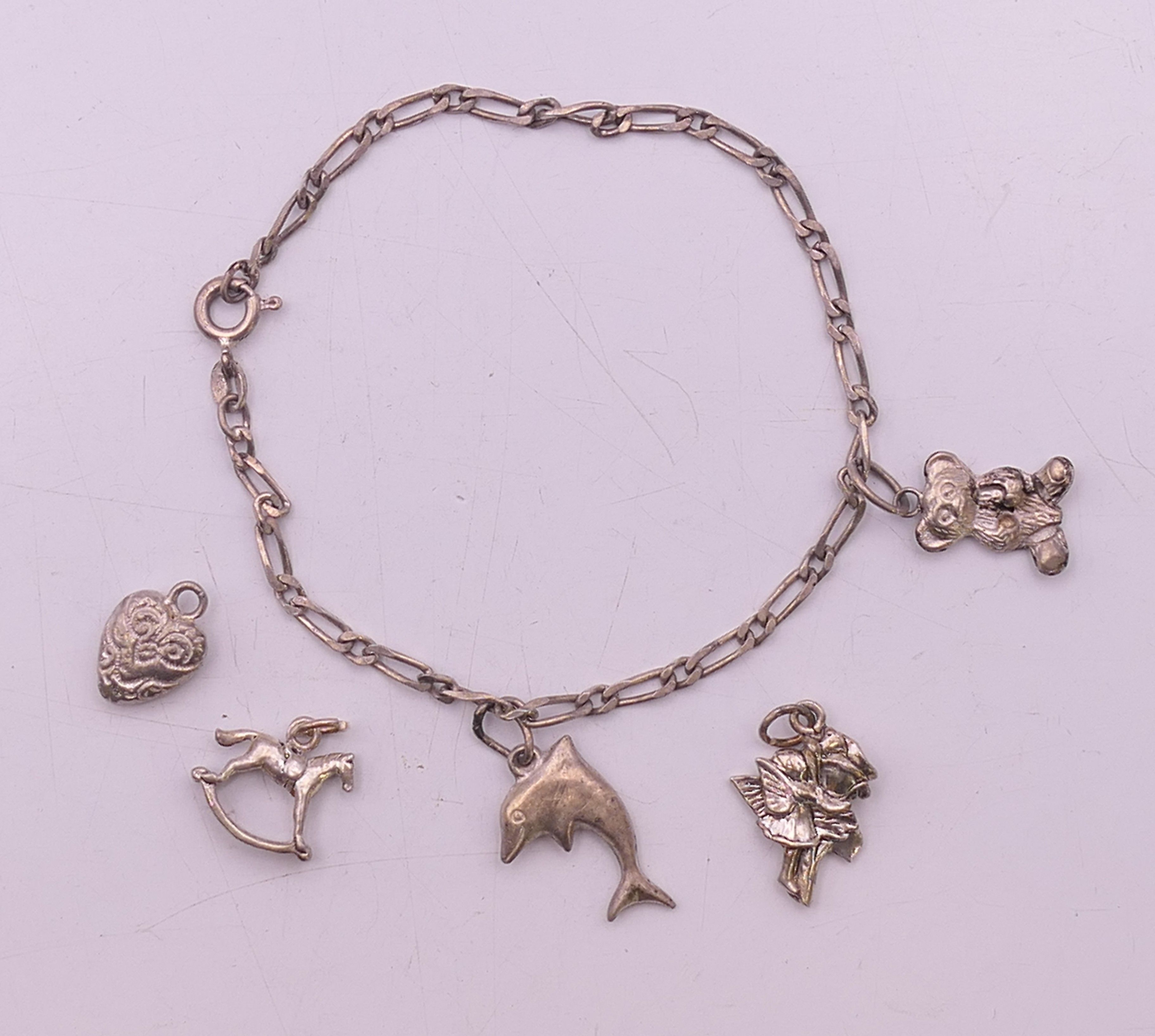 A quantity of silver jewellery to include, rings, necklaces, charms, bracelet, - Image 26 of 30