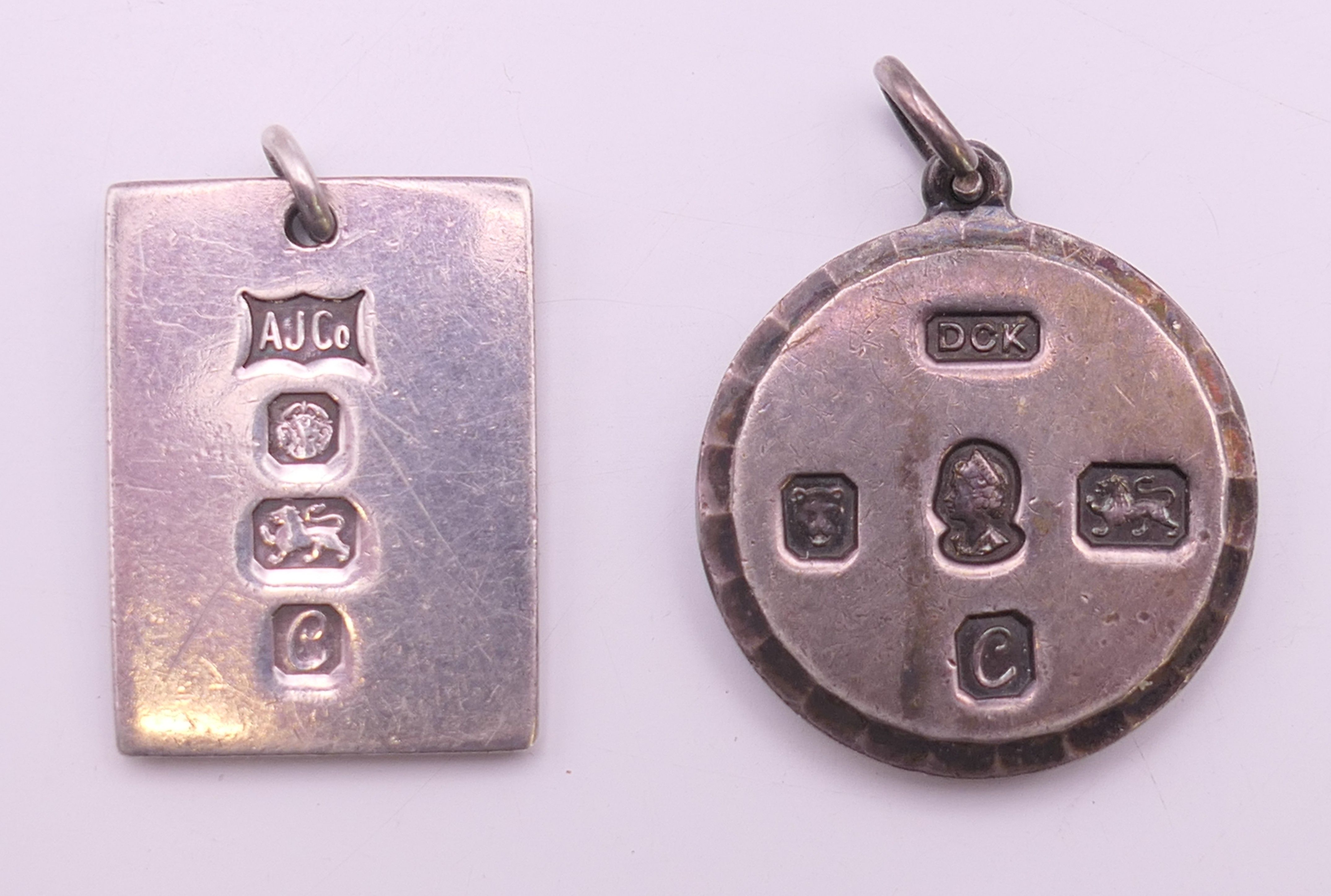 A quantity of various silver and other jewellery, to include necklaces, earrings, - Image 9 of 24