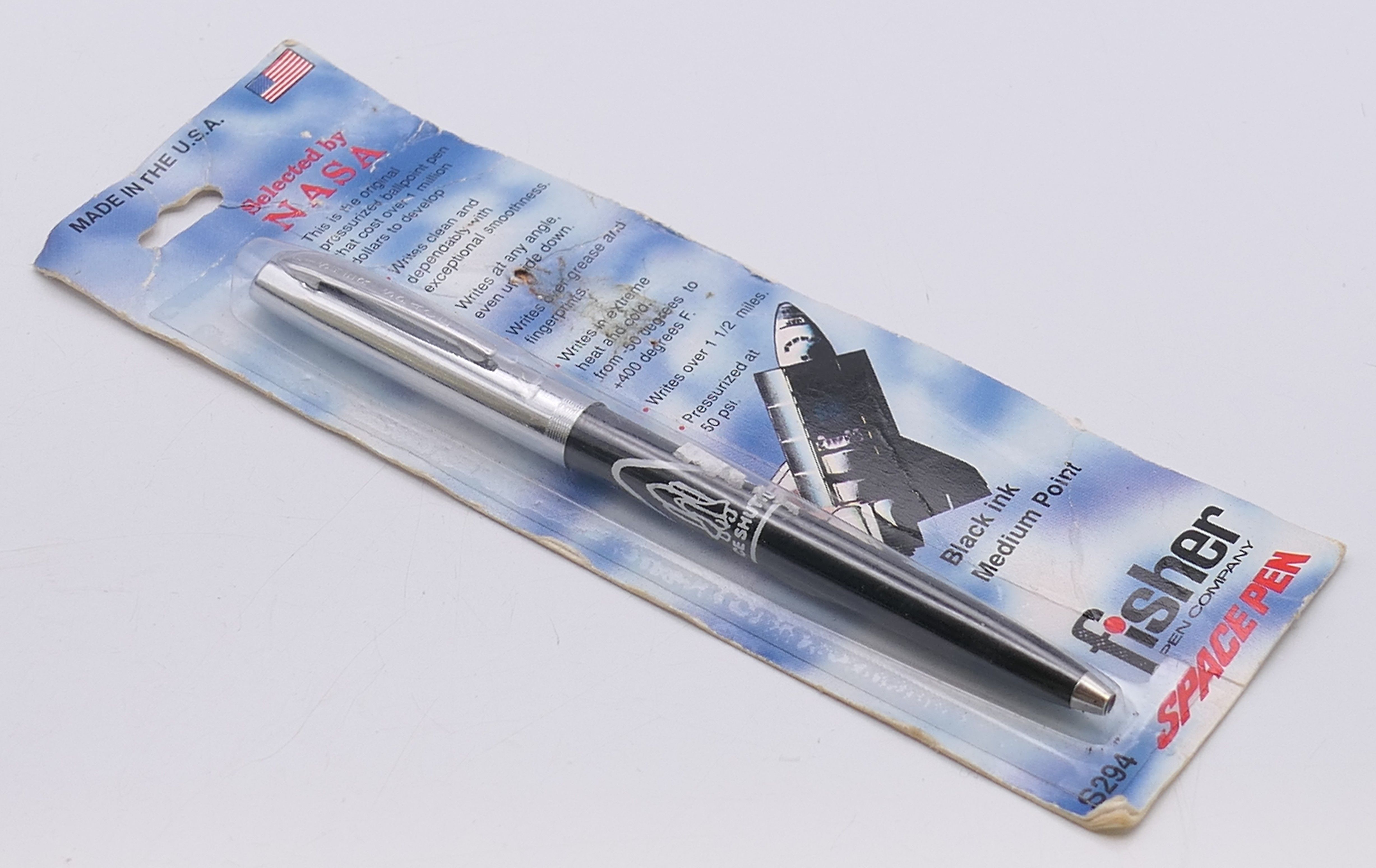 A collection of pens, to include a Waterman fountain pen and case, - Image 13 of 32