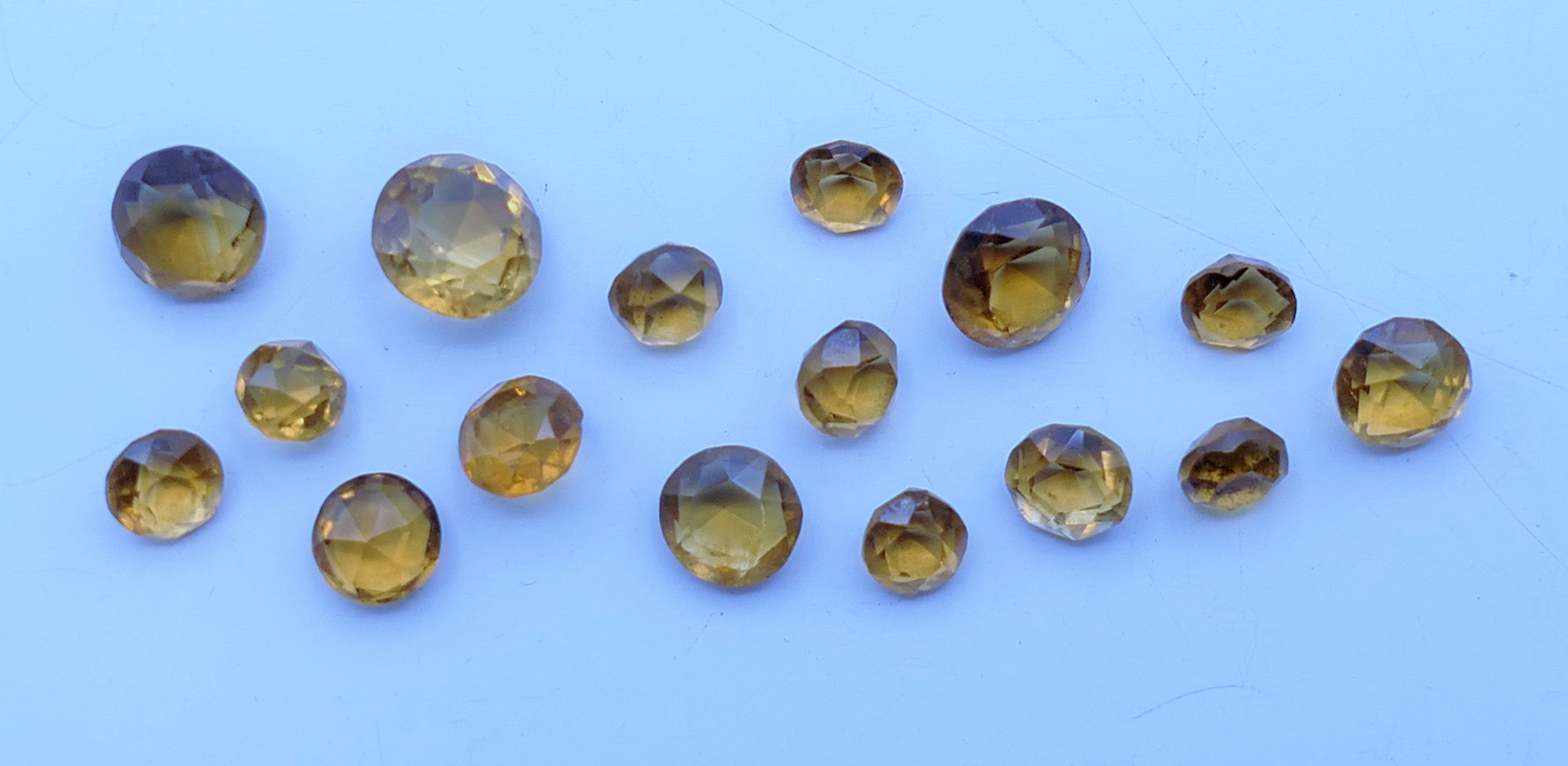 A quantity of loose citrines. - Image 14 of 14