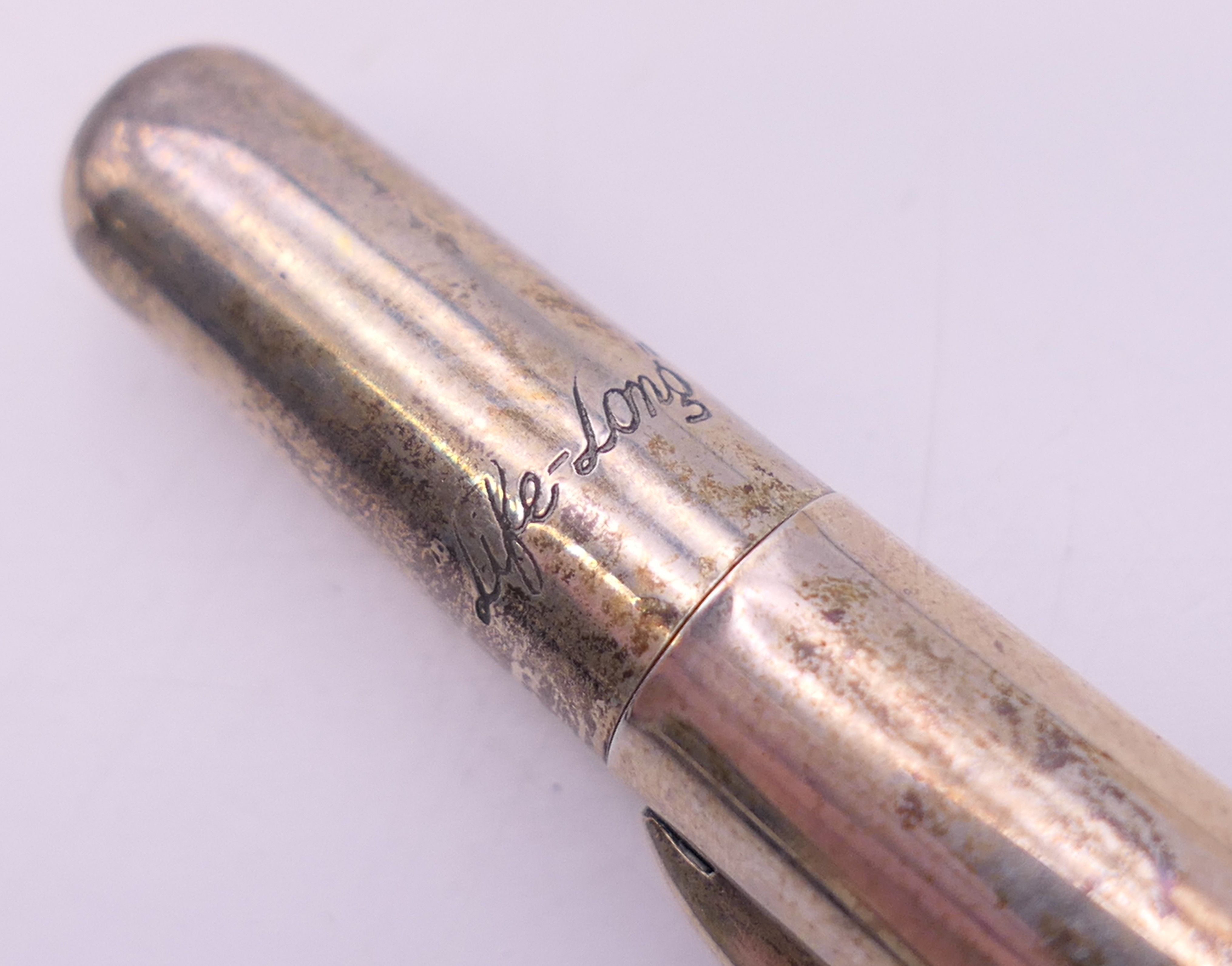 A collection of pens, to include a Waterman fountain pen and case, - Image 6 of 32